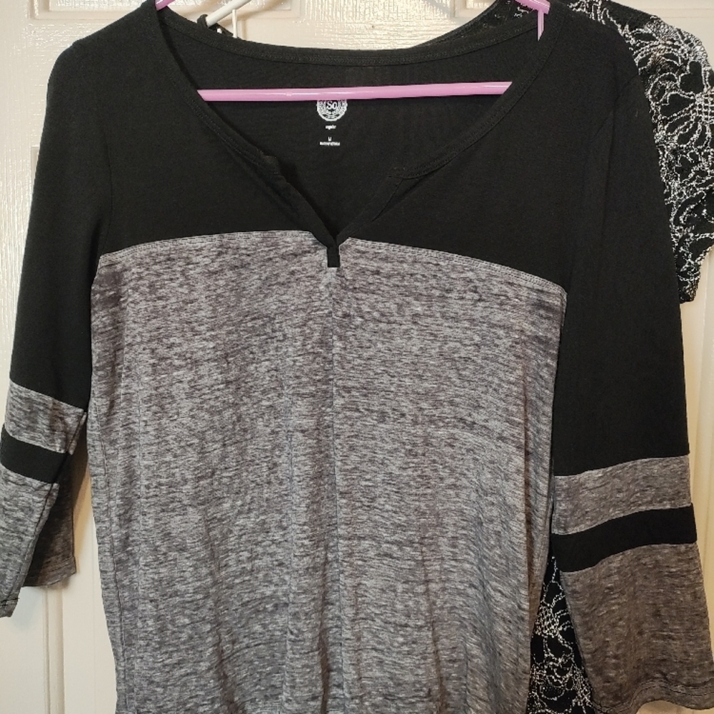 Black and Gray Women's Top